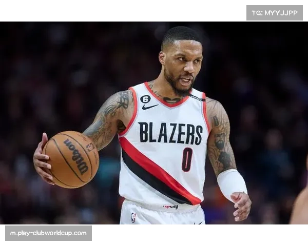 利拉德伤缺回归开拓者队 以名宿身份指导年轻球员