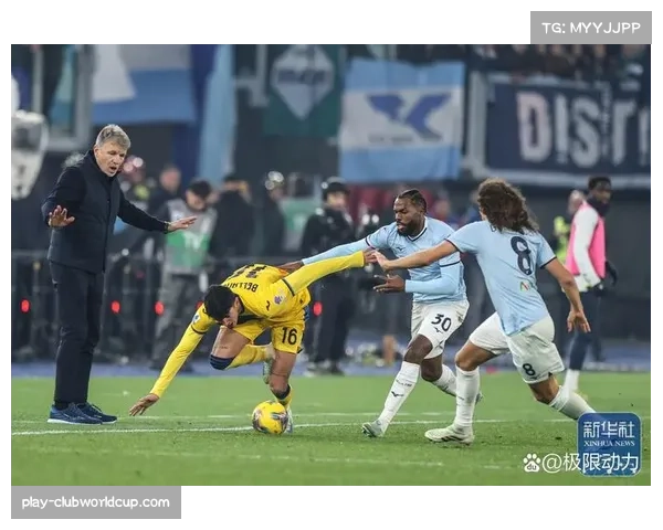 意大利裁判丹尼埃莱·基菲执法水晶宫对阵阿尔克马尔 意大利裁判丹尼埃莱·基菲执法水晶宫对阵阿尔克马尔